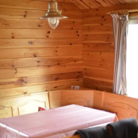 迪尔巴赫普拉格帕尔克度假屋酒店 木屋